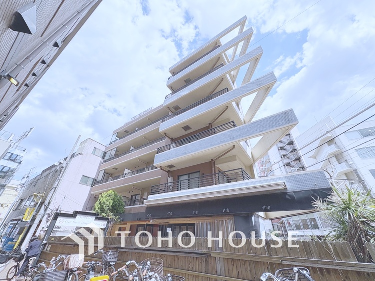 外観 【APPEARANCE】◆陽光◆が差し込む。この開放的な空間に家族の笑顔が集う。家族が一緒に過ごす空間は明るく、そして居心地よく。