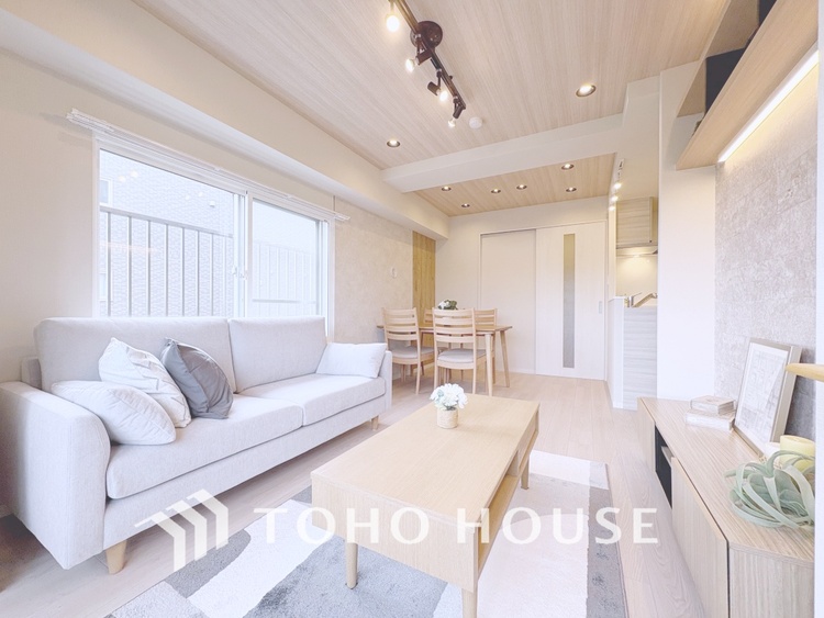 内装 【LIVING】◆住む喜び、楽しさ、感動◆を君と共有したい。いつまでもずっと家族を見渡せるこの広い空間で。