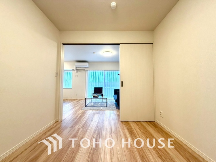 内装 【LIVING】◆simple is best◆無駄のない綺麗なつくりのリビングルームであなただけの暮らしを。