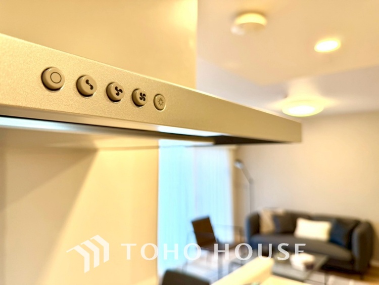 その他 【KITCHEN】◆開放的◆後片付けが楽なシステムキッチン。収納スペースの充実！