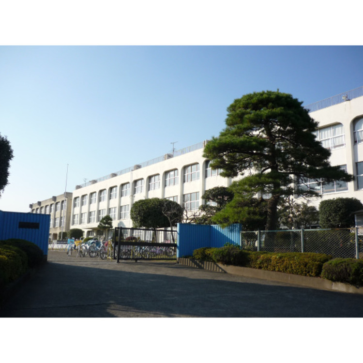 周辺 狭山小学校(約700m)