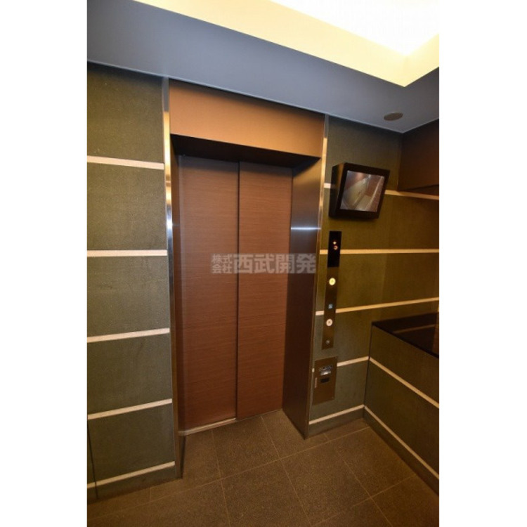 設備 エレベーター