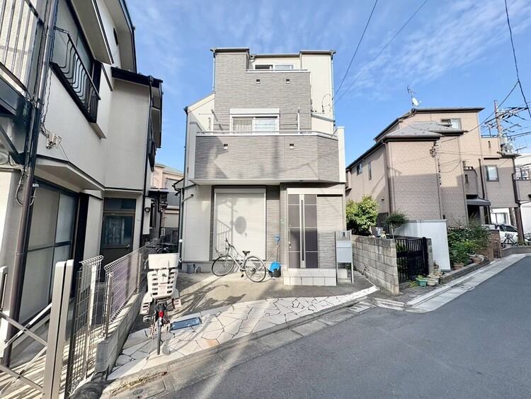 外観 ライフプランニングからローンまで、一貫してご説明させていただきます。お気軽にお問い合わせくださいませ。