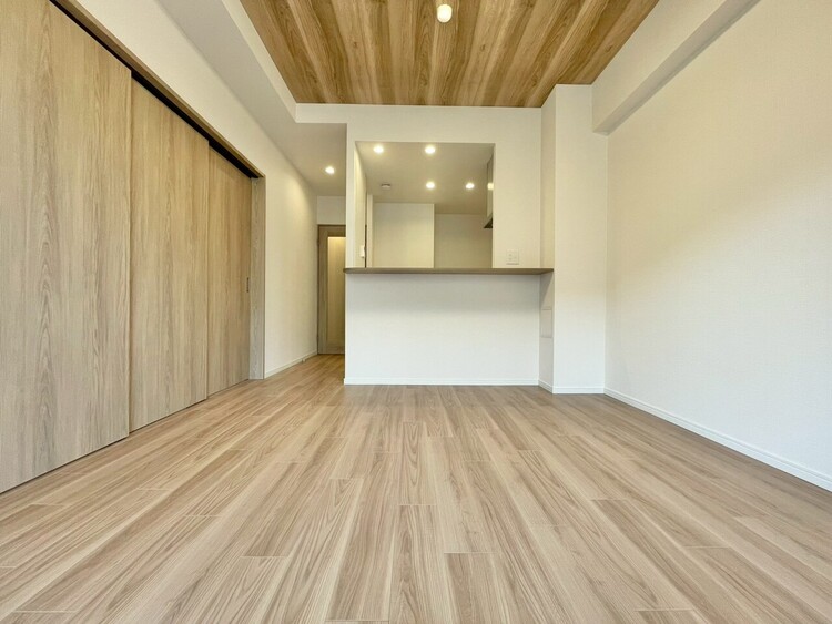 居間 豊かな居住性と、安心感を満たすクオリティが見事に調和した住空間。