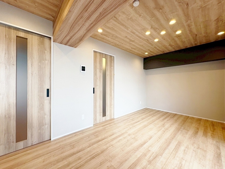 居間 豊かな居住性と、安心感を満たすクオリティが見事に調和した住空間。