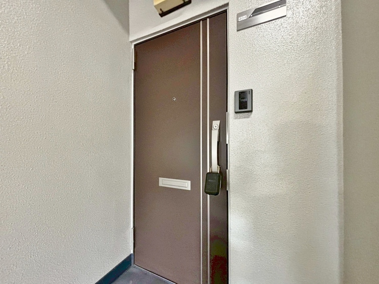 玄関 玄関を開ければ、そこは安らぎのご自宅。