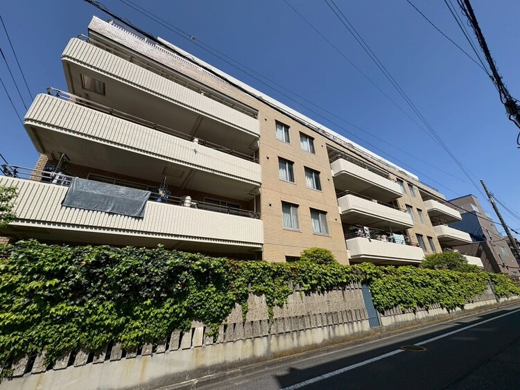 間取り 資料には掲載していない情報が、現地にはたくさんあります。是非一度、現地をご確認ください。