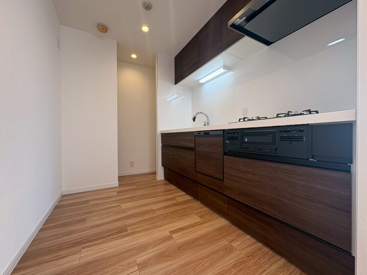 キッチン 洗練されたスタイリッシュなデザイン性と使いやすさを備えた仕様。