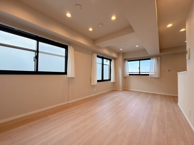 居間 豊かな居住性と、安心感を満たすクオリティが見事に調和した住空間。