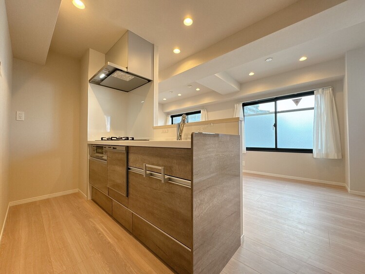 キッチン 洗練されたスタイリッシュなデザイン性と使いやすさを備えた仕様。