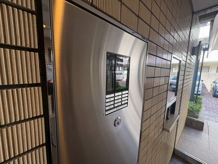 設備 住まう人々のセキュリティを考慮した安心の防犯設備。