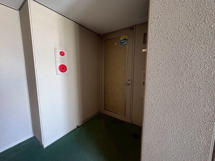 玄関 玄関を開ければ、そこは安らぎのご自宅。