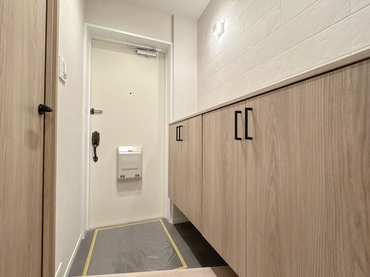 玄関 シューズボックスを完備した玄関です。