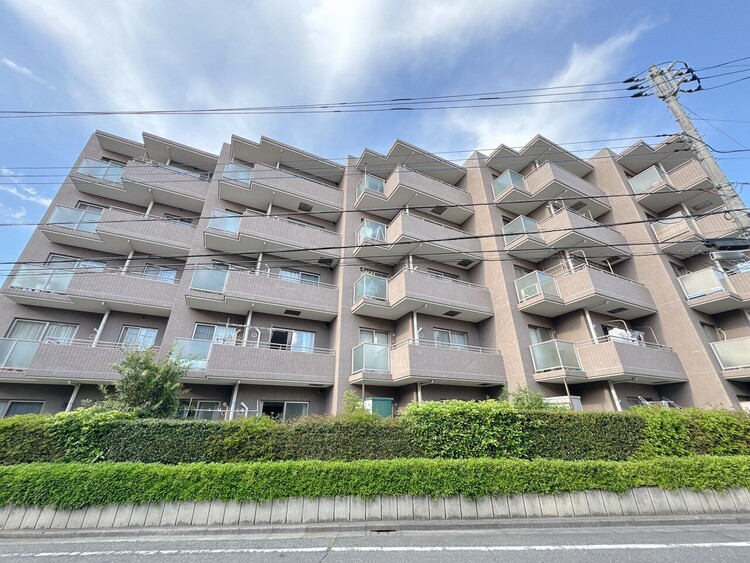 外観 資料には掲載していない情報が、現地にはたくさんあります。是非一度、現地をご確認ください。