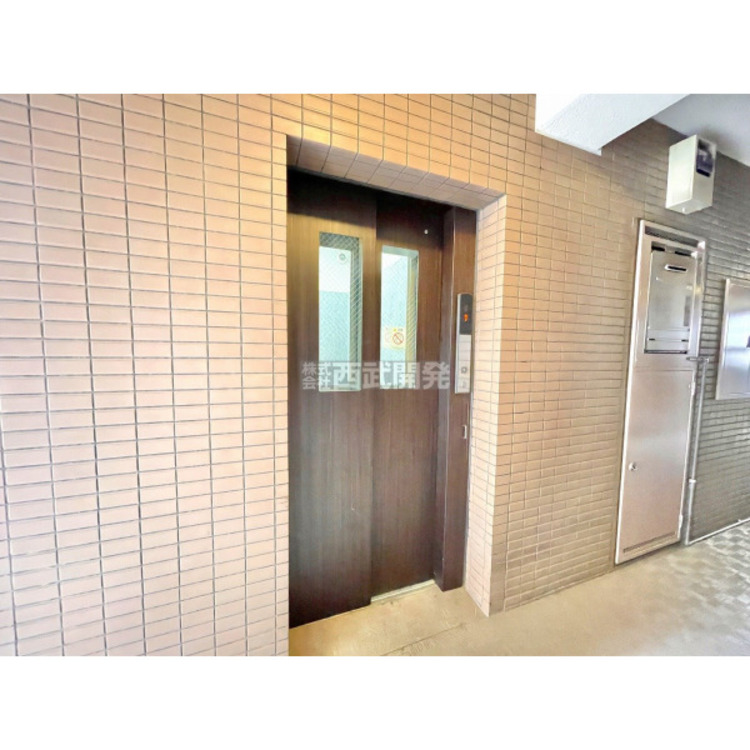 設備 エレベーター