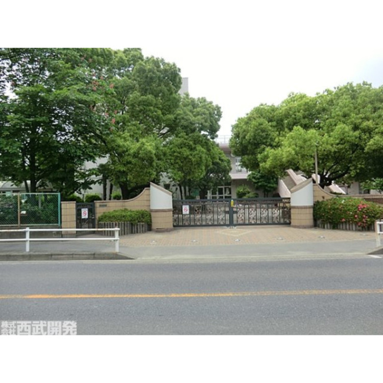 周辺 辻小学校(約1600m)