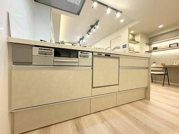 その他 使いやすくスタイリッシュなキッチン空間になっております。