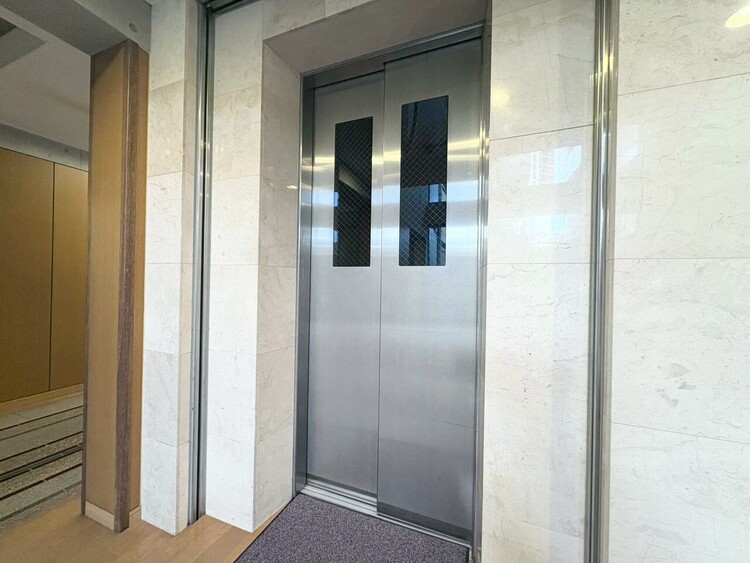 その他 エレベーター完備のため荷物が多くなっても安心。