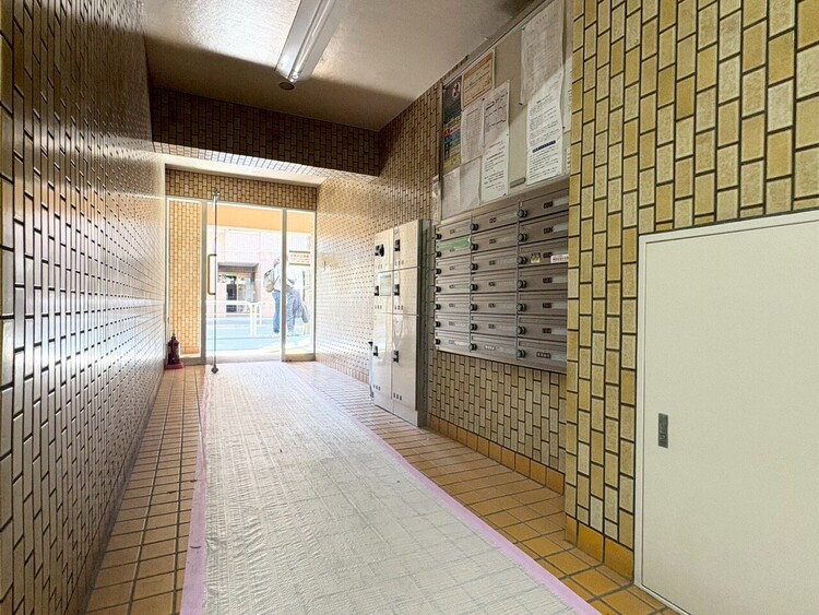 その他 館内は静寂な中が保たれており、管理が行き届いている印象を受けました。