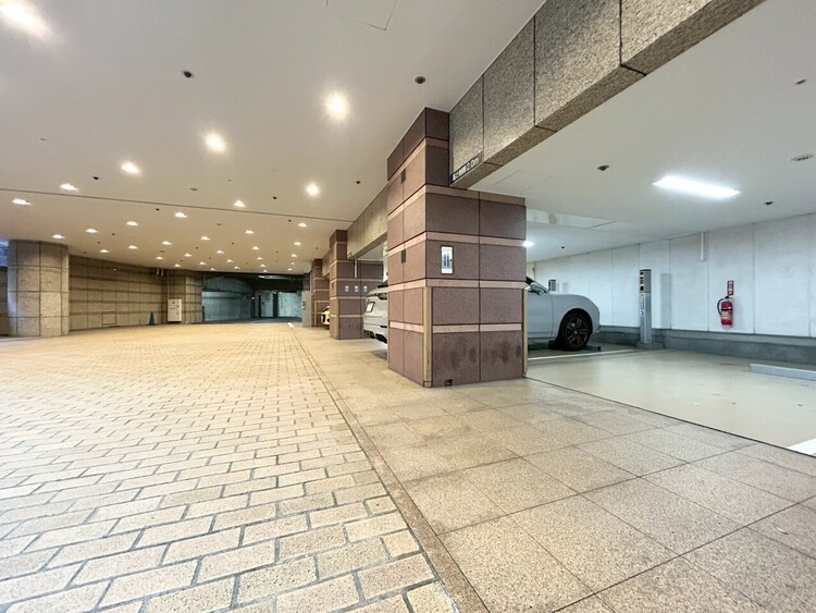 その他 駐車スペースが嬉しいですね。※空き状況は都度ご確認下さい。