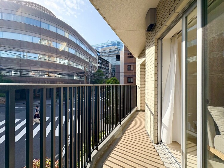 その他 朝の澄んだ空気や、夕方に吹く清々しい風を感じられるバルコニー。