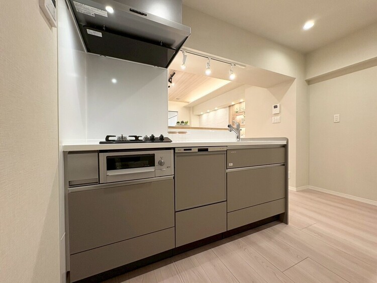 その他 開放感のあるキッチンスペース。調理をしながら、会話も弾みそうですね。