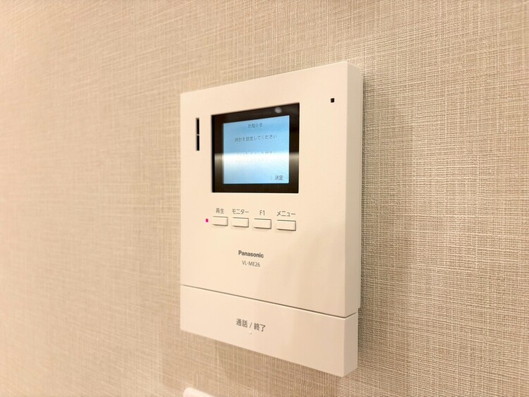 その他 誰が来てもわかる様にモニター付きインターホンを設置。