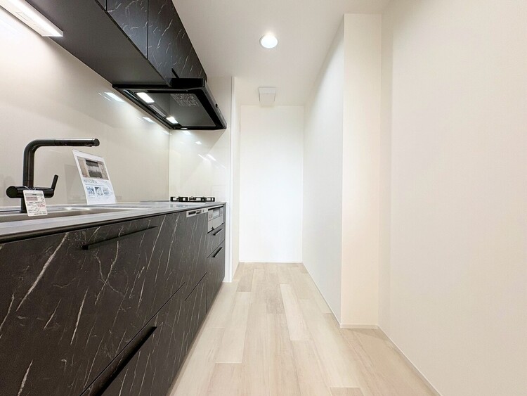 その他 使いやすくスタイリッシュなキッチン空間になっております。