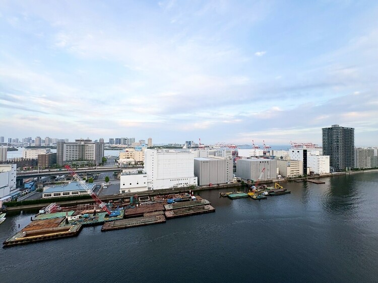 その他 眺望や窓からの景色が良いと、家で過ごす時間も快適です。