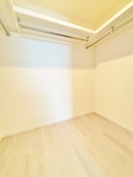 その他 収納スペースが付いていて、お部屋を広く使っていただけます。