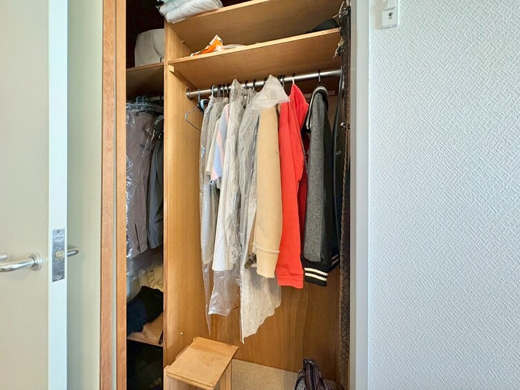 その他 収納スペースが付いていて、お部屋を広く使っていただけます。