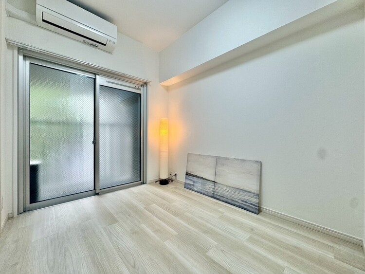 その他 清かで艶やかな時間をもたらしてくれる室内です。