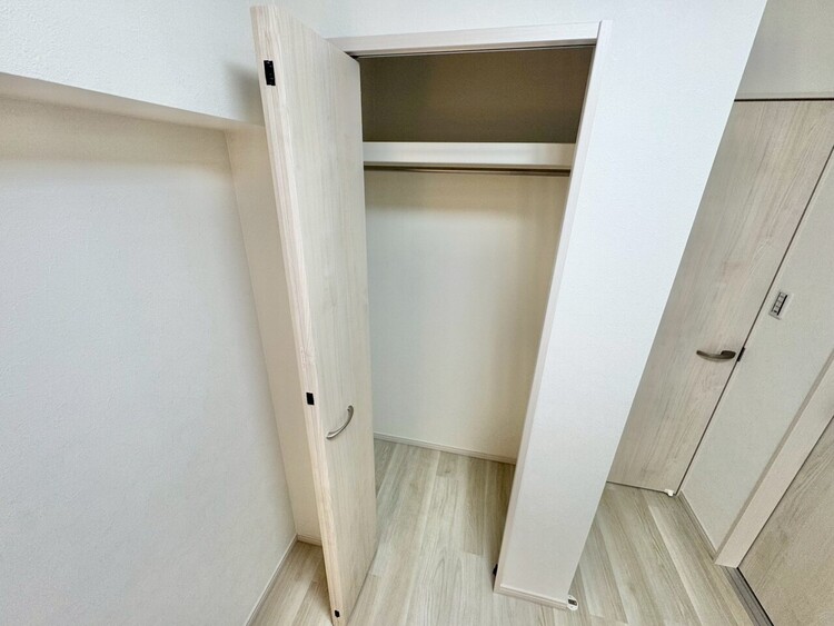 その他 家電やスーツケース、ストック品など何でも片付く嬉しい空間です。