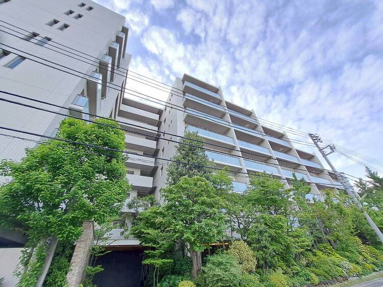 その他 飽きのこないシンプルモダンな外観です。