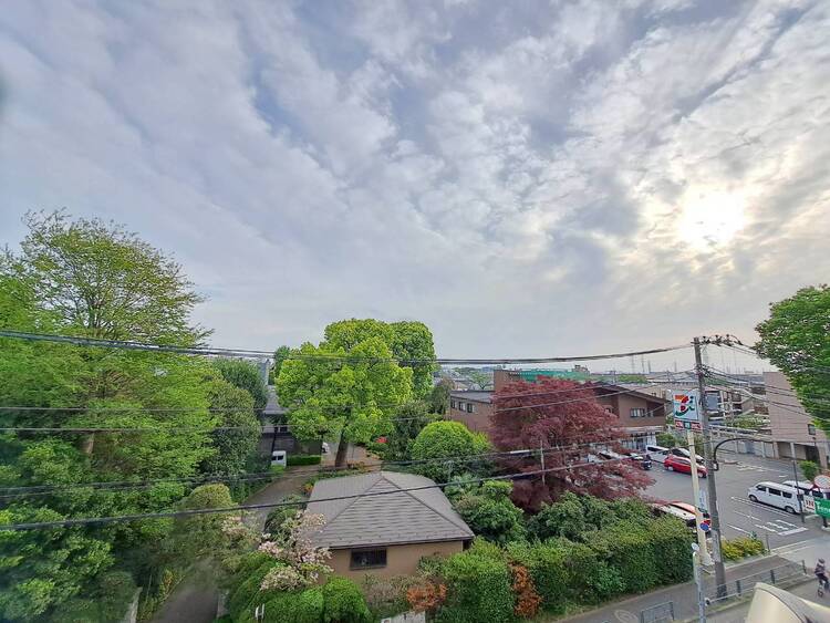 その他 眺望や窓からの景色が良いと、家で過ごす時間も快適です。