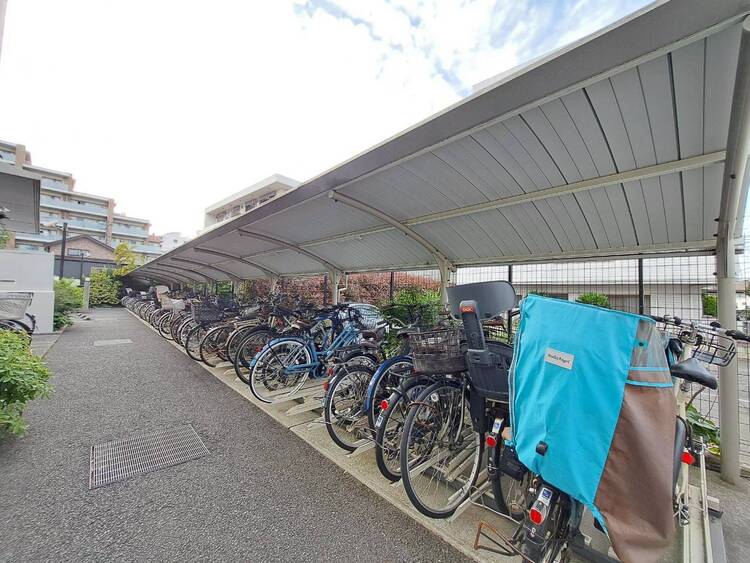 その他 駐輪場も綺麗に整頓されています。※空き状況は都度ご確認下さい。