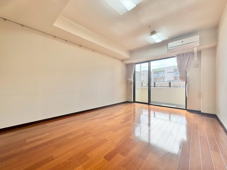 その他 シンプルな内装と偏り過ぎないデザインで統一しました。