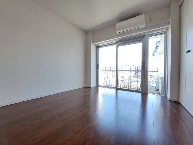 その他 清かで艶やかな時間をもたらしてくれる室内です。