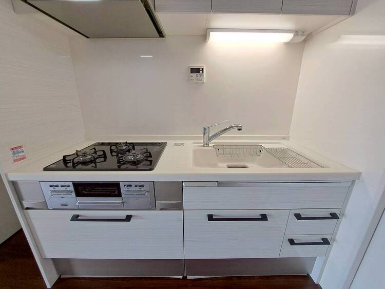 その他 使いやすくスタイリッシュなキッチン空間になっております。