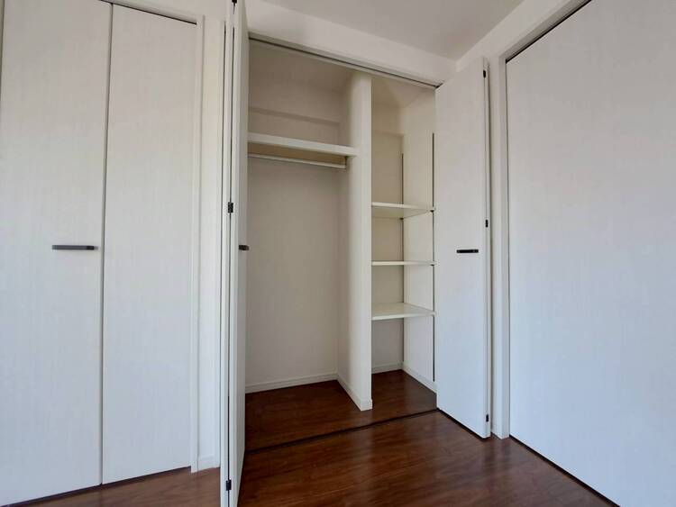 その他 家電やスーツケース、ストック品など何でも片付く嬉しい空間です。