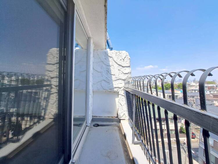 その他 朝の澄んだ空気や、夕方に吹く清々しい風を感じられるバルコニー。