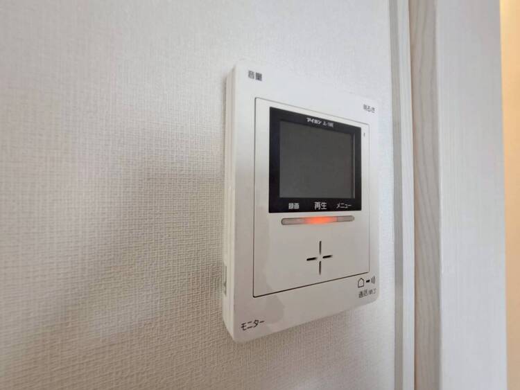 その他 誰が来てもわかる様にモニター付きインターホンを設置。