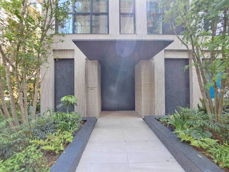 その他 上質感漂う玄関アプローチです。