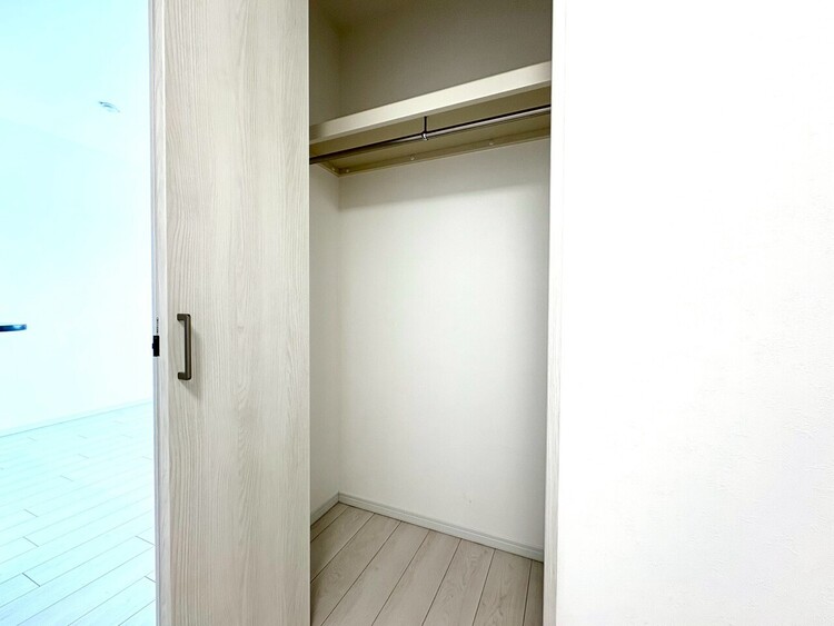 その他 家電やスーツケース、ストック品など何でも片付く嬉しい空間です。