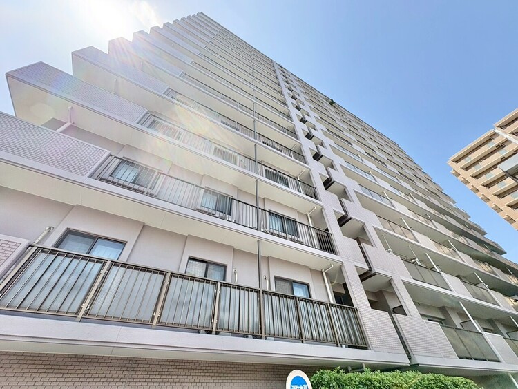 その他 飽きのこないシンプルモダンな外観です。