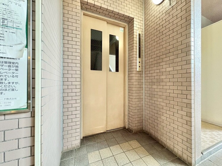 その他 エレベーター完備のため荷物が多くなっても安心。