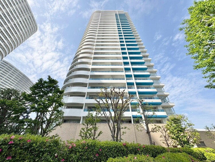 その他 飽きのこないシンプルモダンな外観です。