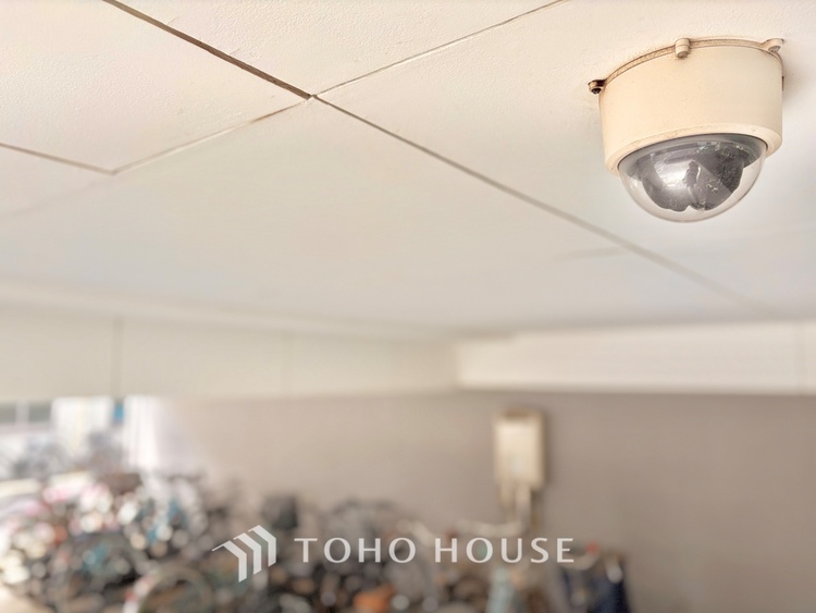 駐車場 現地に実際に行ってみることでしか感じられないことがたくさんあります。周辺環境や街の雰囲気など、たくさんのことを感じていただけます。