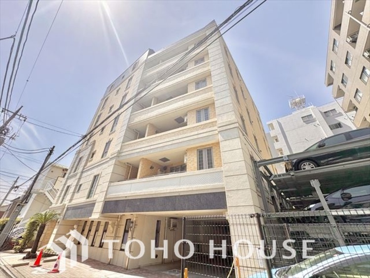 外観 現地に実際に行ってみることでしか感じられないことがたくさんあります。周辺環境や街の雰囲気など、たくさんのことを感じていただけます。