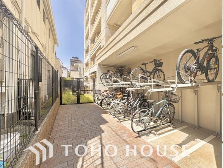 その他 ほんの少しのこだわり。ちょっとした色使いがその家がもつ雰囲気、趣（おもむき）を携え、暮らす家族や訪ねてくる友人・知人に新鮮な香りを運んできます。